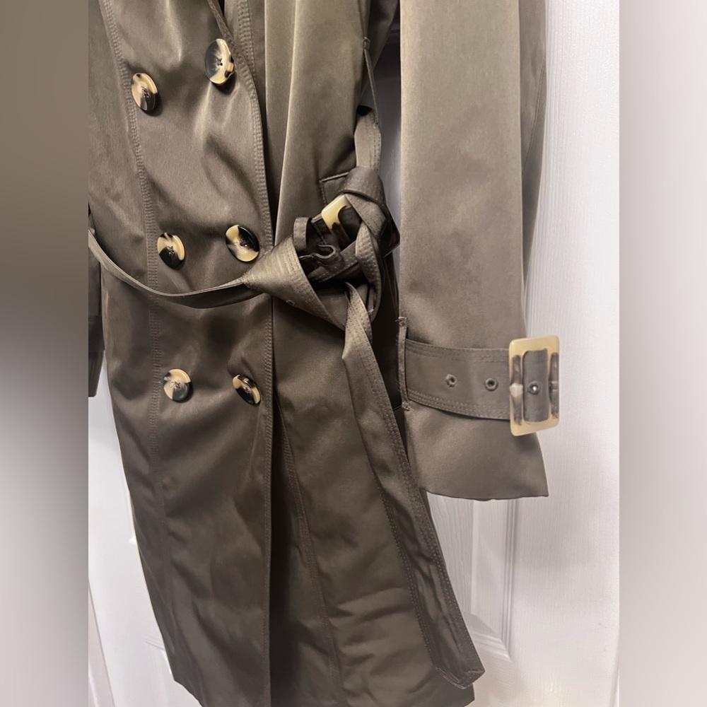 ❌SOLD❌London Fog Military Olive Green Broken Tench Coat Size XL Tortoise Buttons - Picture 6 of 13